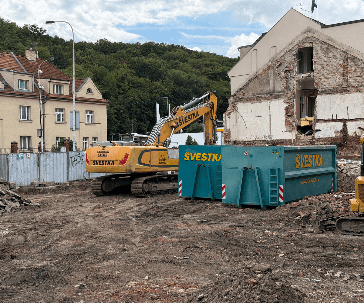 V2 Rezidence: Pokračují demoliční práce - 97